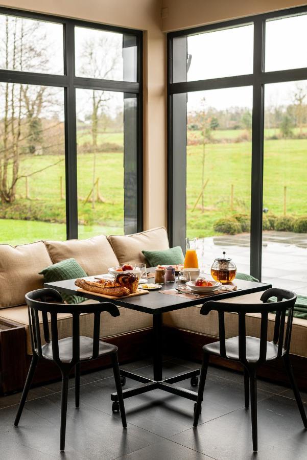 Les Sources Du Val Bed & Breakfast Saint-Pierre-du-Val Bagian luar foto